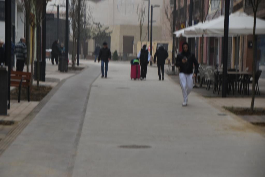 Se abre a los peatones la "nueva" Avenida del Pilar
