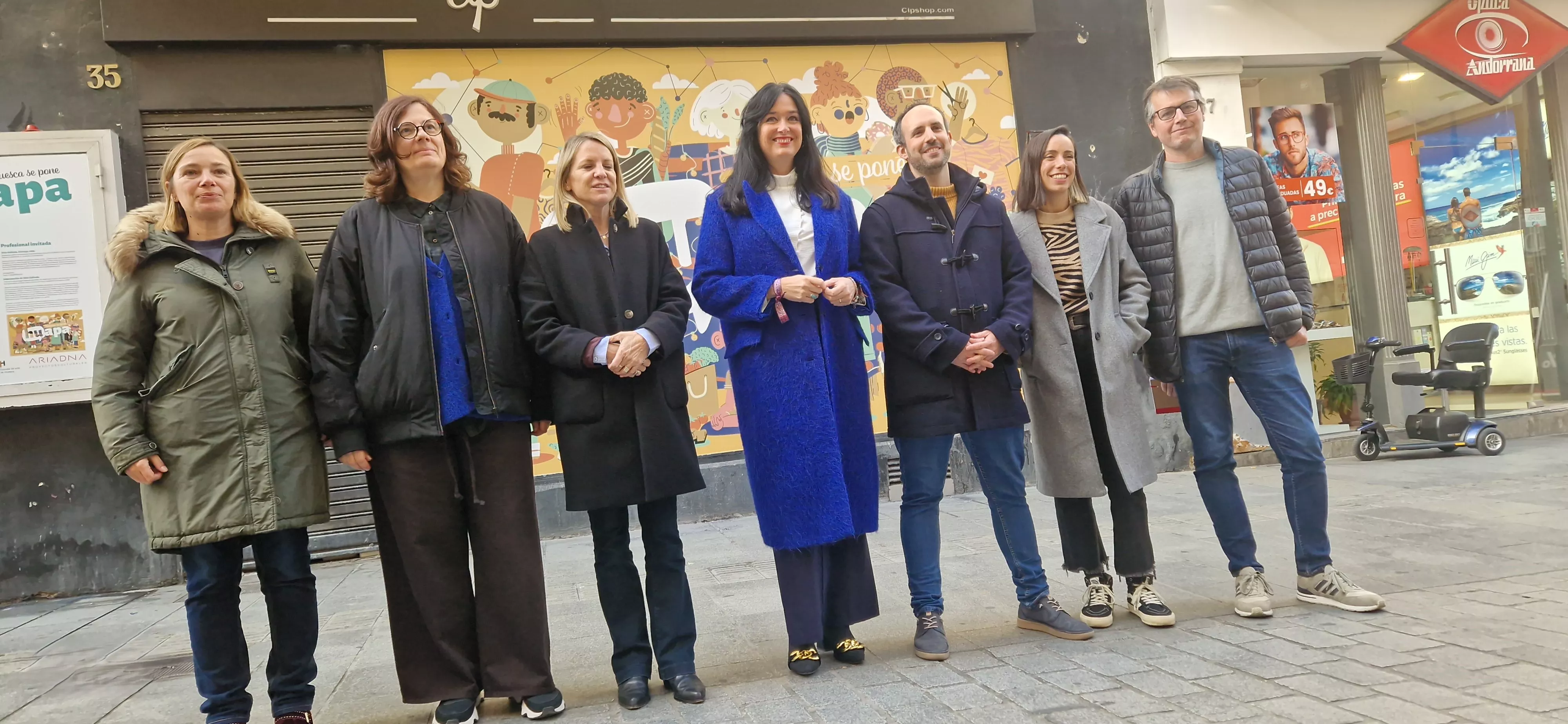 Primera actuación de la campaña “Huapa, Huesca se pone guapa”. Foto Myriam Martínez