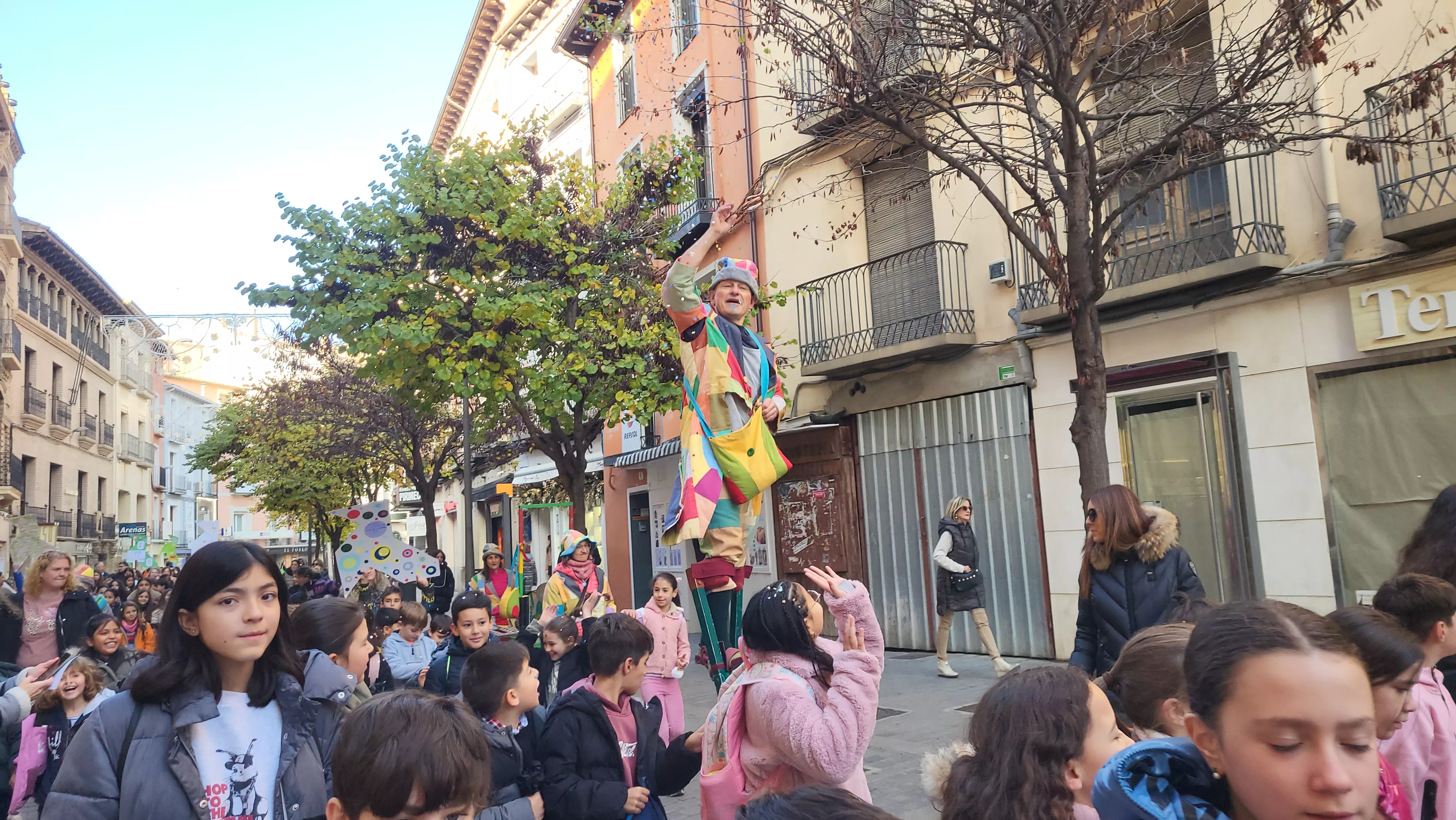 Celebración en Huesca de la jornada de los derechos de las niñas y los niños. Foto Mercedes Manterola