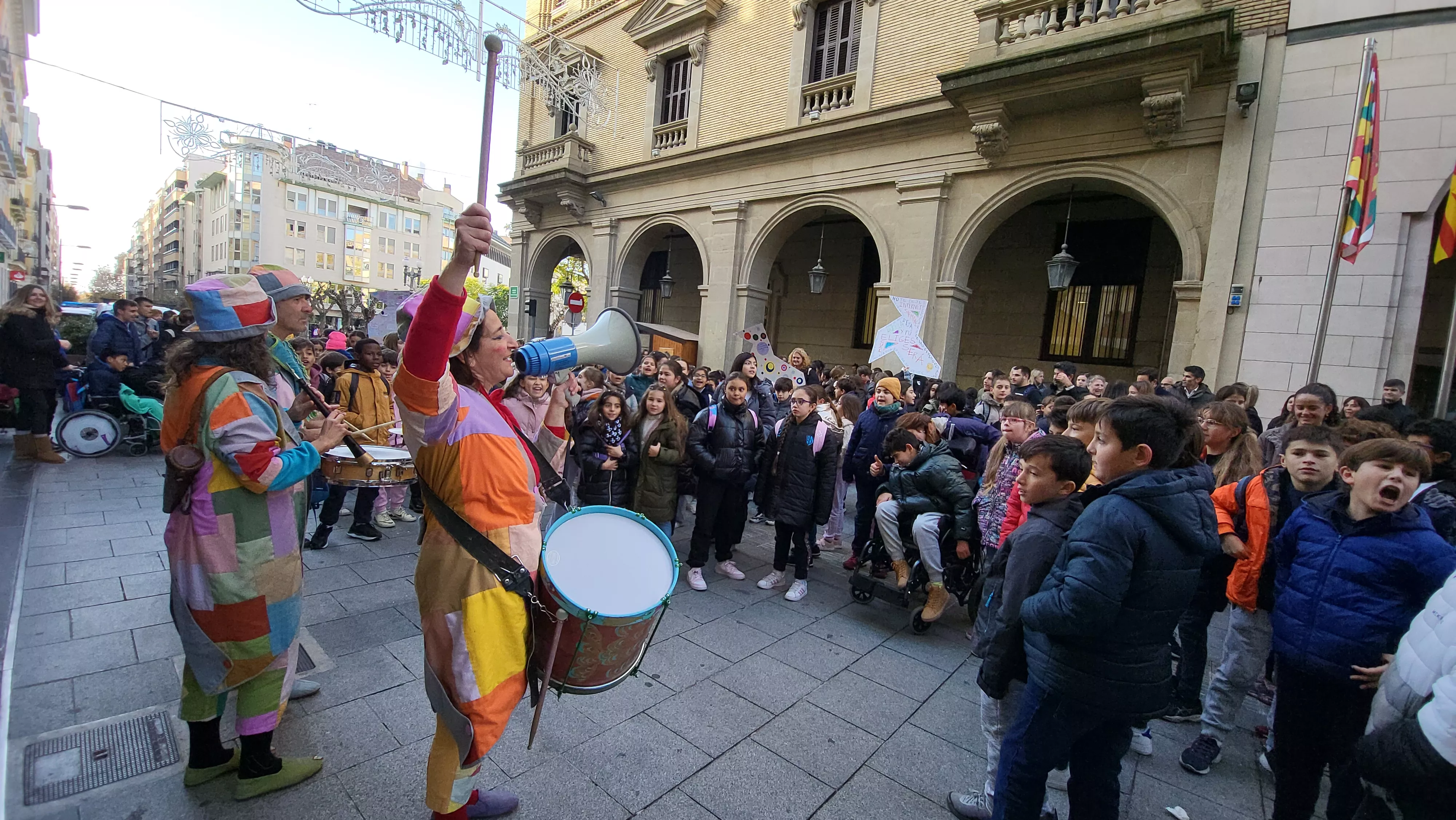 Celebración en Huesca de la jornada de los derechos de las niñas y los niños. Foto Mercedes Manterola