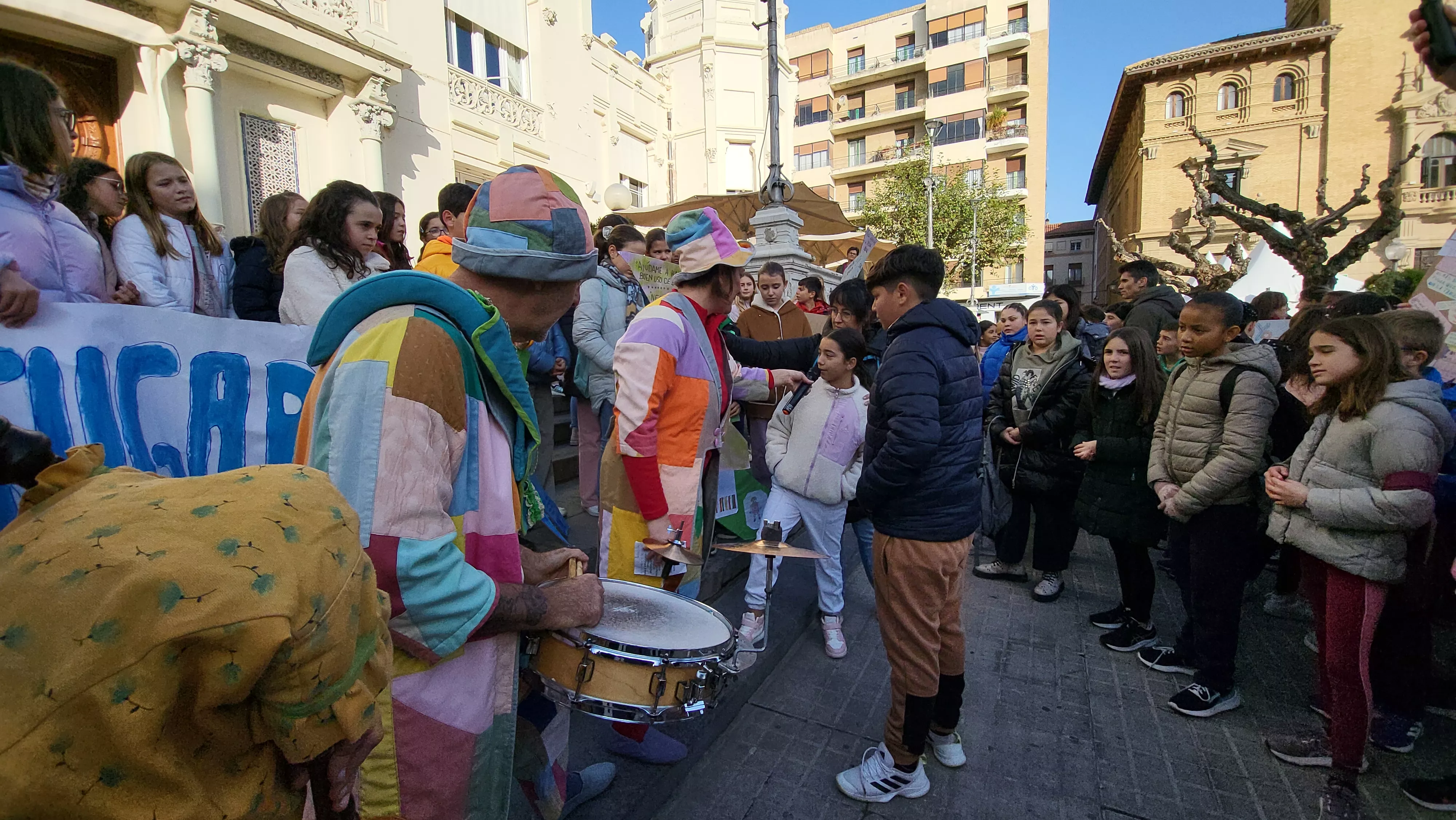 Celebración en Huesca de la jornada de los derechos de las niñas y los niños. Foto Mercedes Manterola