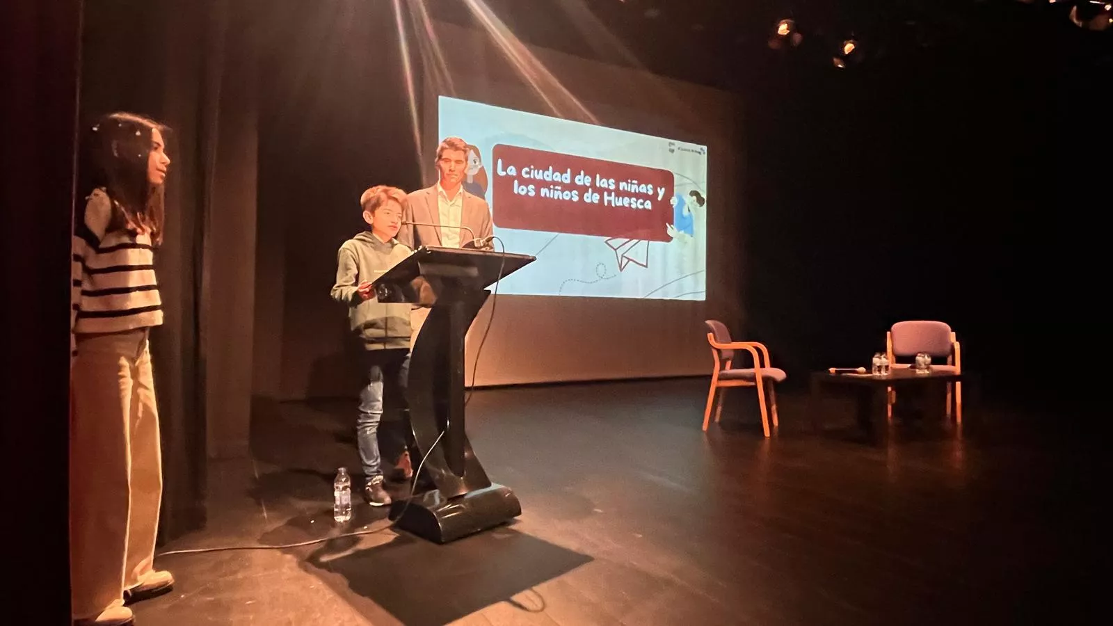 Celebración en Huesca de la jornada de los derechos de las niñas y los niños. Foto Mercedes Manterola