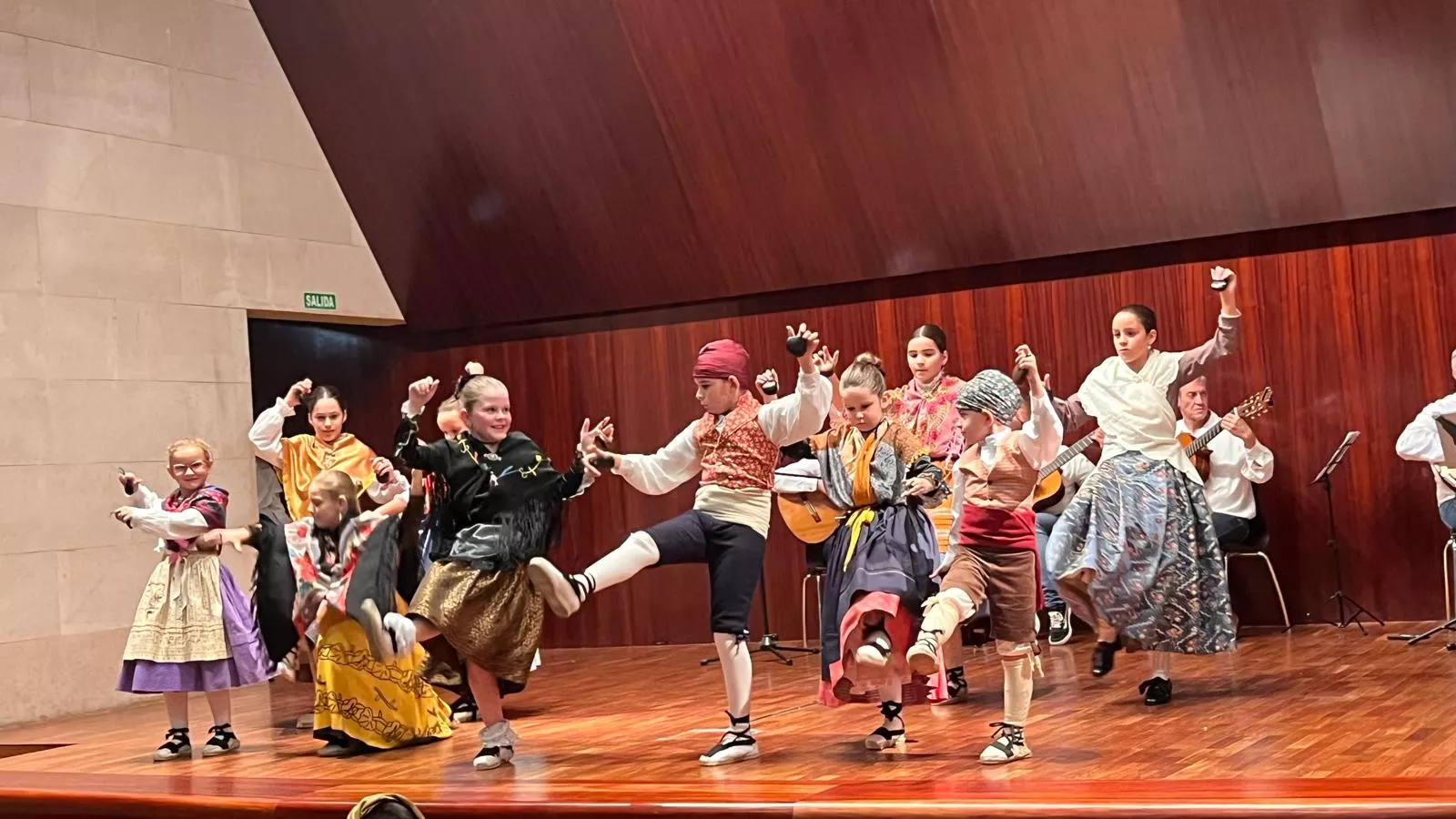 Estirpe de Aragonia celebra las fiestas de Loreto. Foto Mercedes Manterola