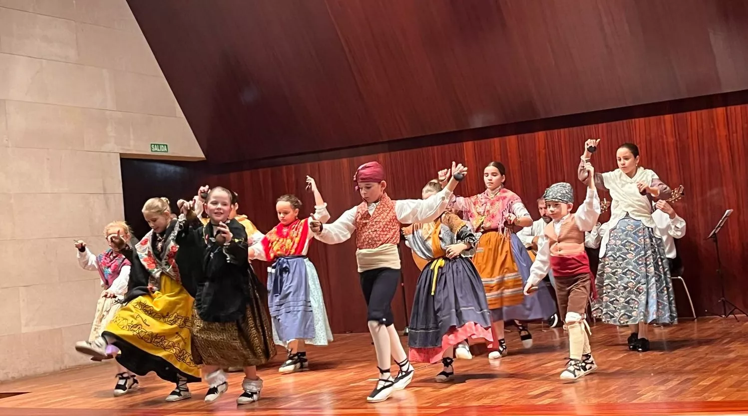 Estirpe de Aragonia celebra las fiestas de Loreto. Foto Mercedes Manterola