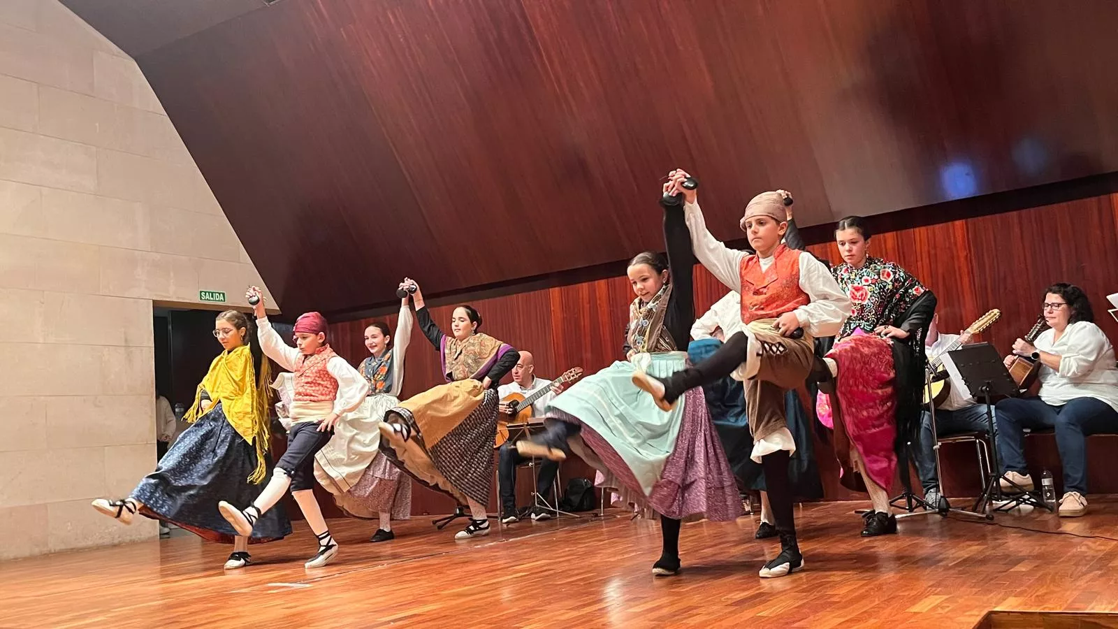 Estirpe de Aragonia celebra las fiestas de Loreto. Foto Mercedes Manterola