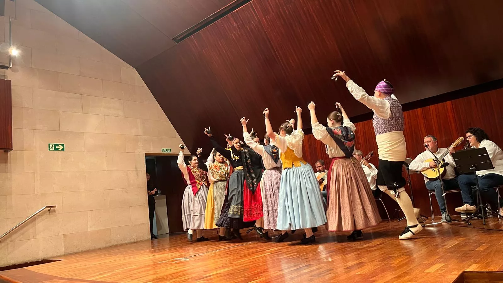 Estirpe de Aragonia celebra las fiestas de Loreto. Foto Mercedes Manterola