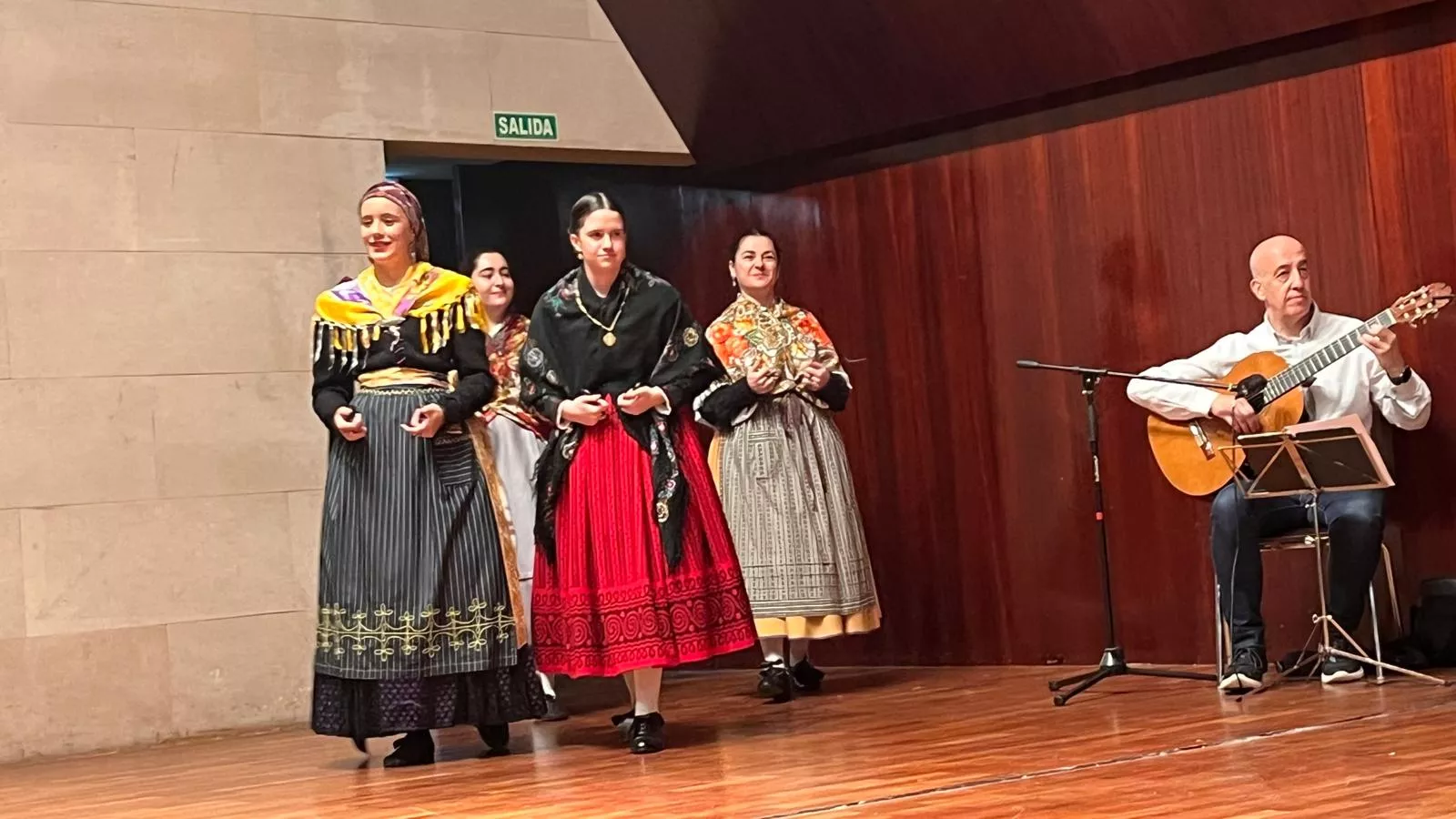 Estirpe de Aragonia celebra las fiestas de Loreto. Foto Mercedes Manterola
