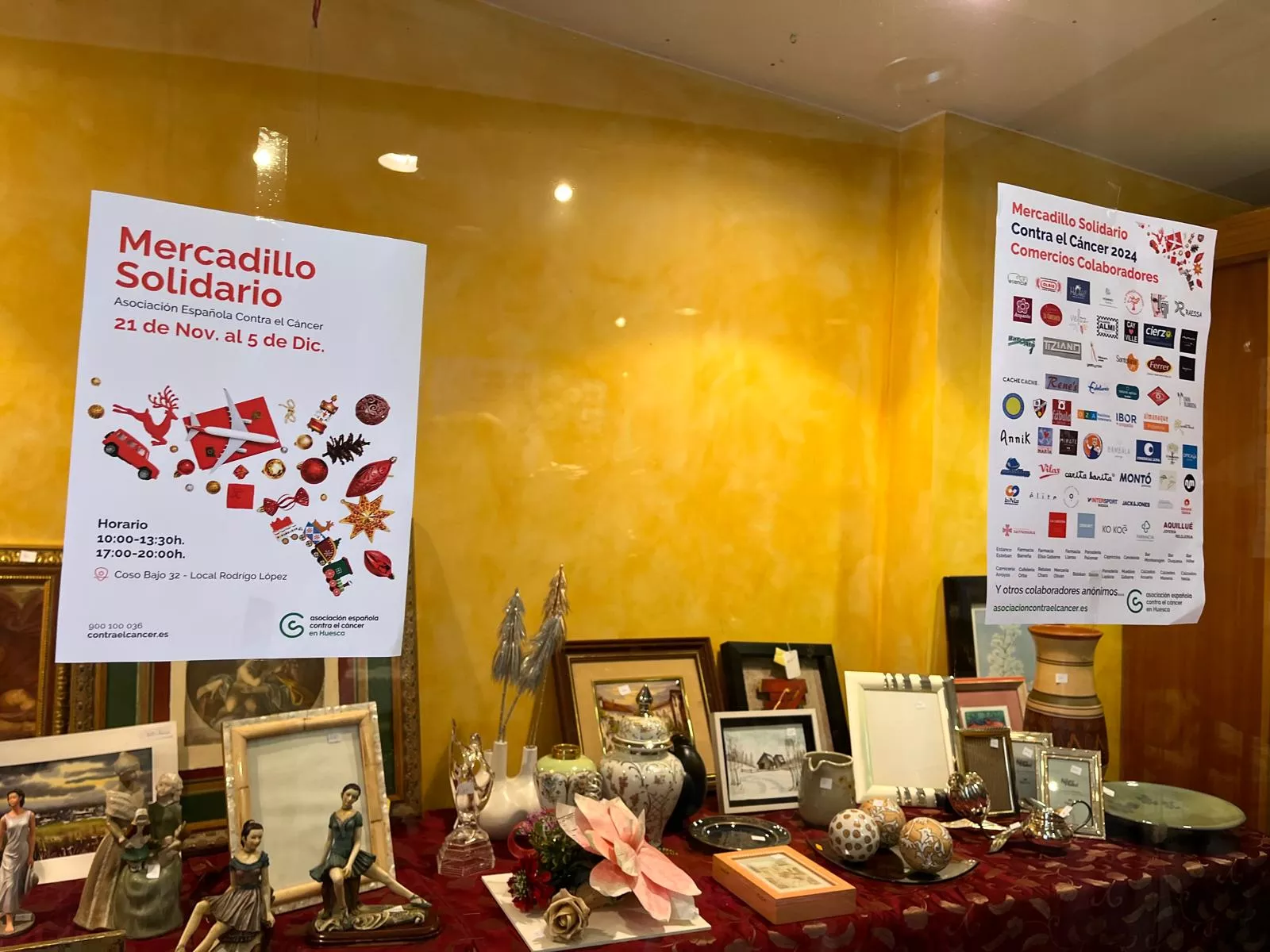 Mercadillo solidario contra el cáncer de Huesca. Foto Mercedes Manterola