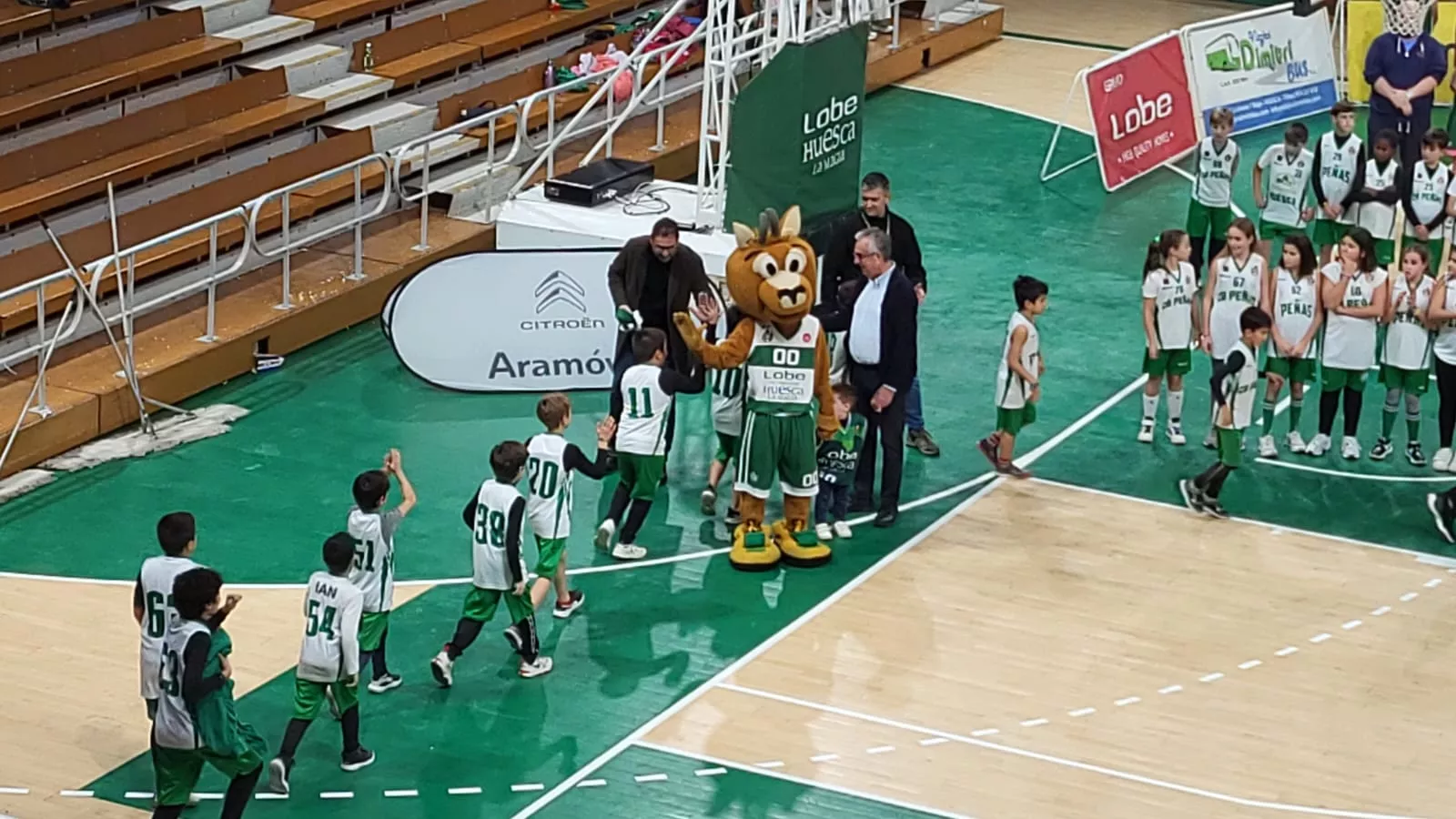 Homenaje a la cantera del Baloncesto Peñas