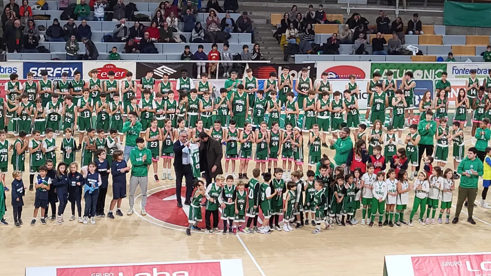 Homenaje a la cantera del Baloncesto Peñas
