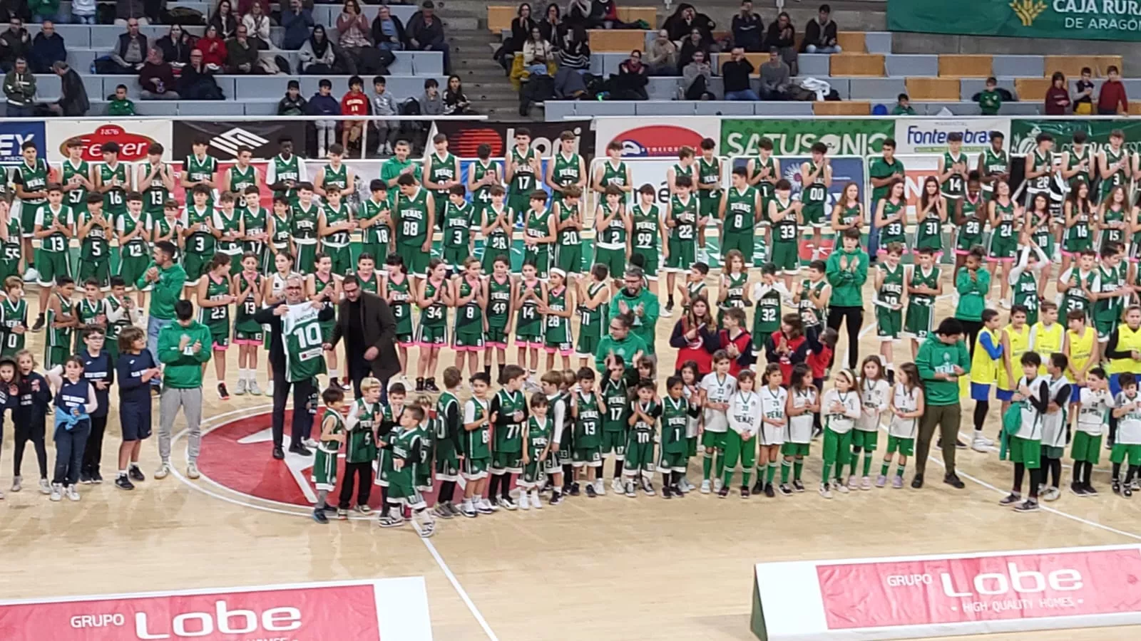 Homenaje a la cantera del Baloncesto Peñas