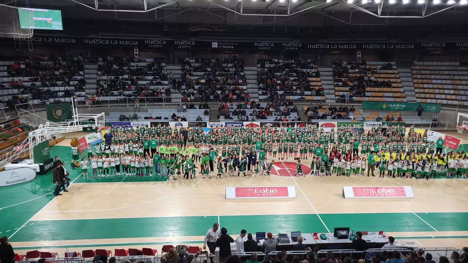 Homenaje a la cantera del Baloncesto Peñas