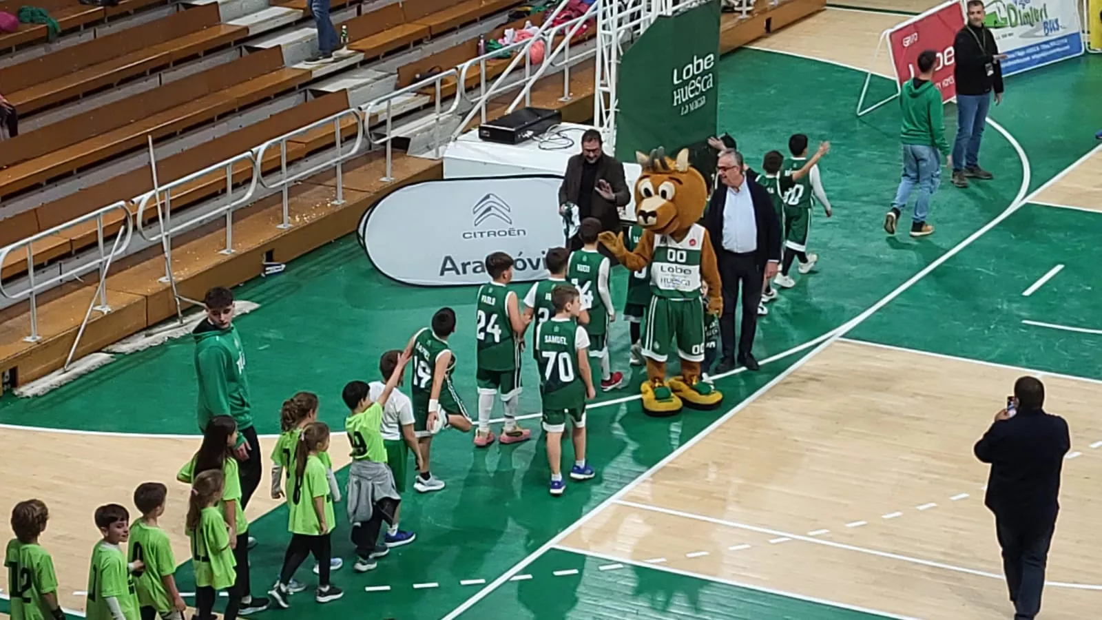 Homenaje a la cantera del Baloncesto Peñas