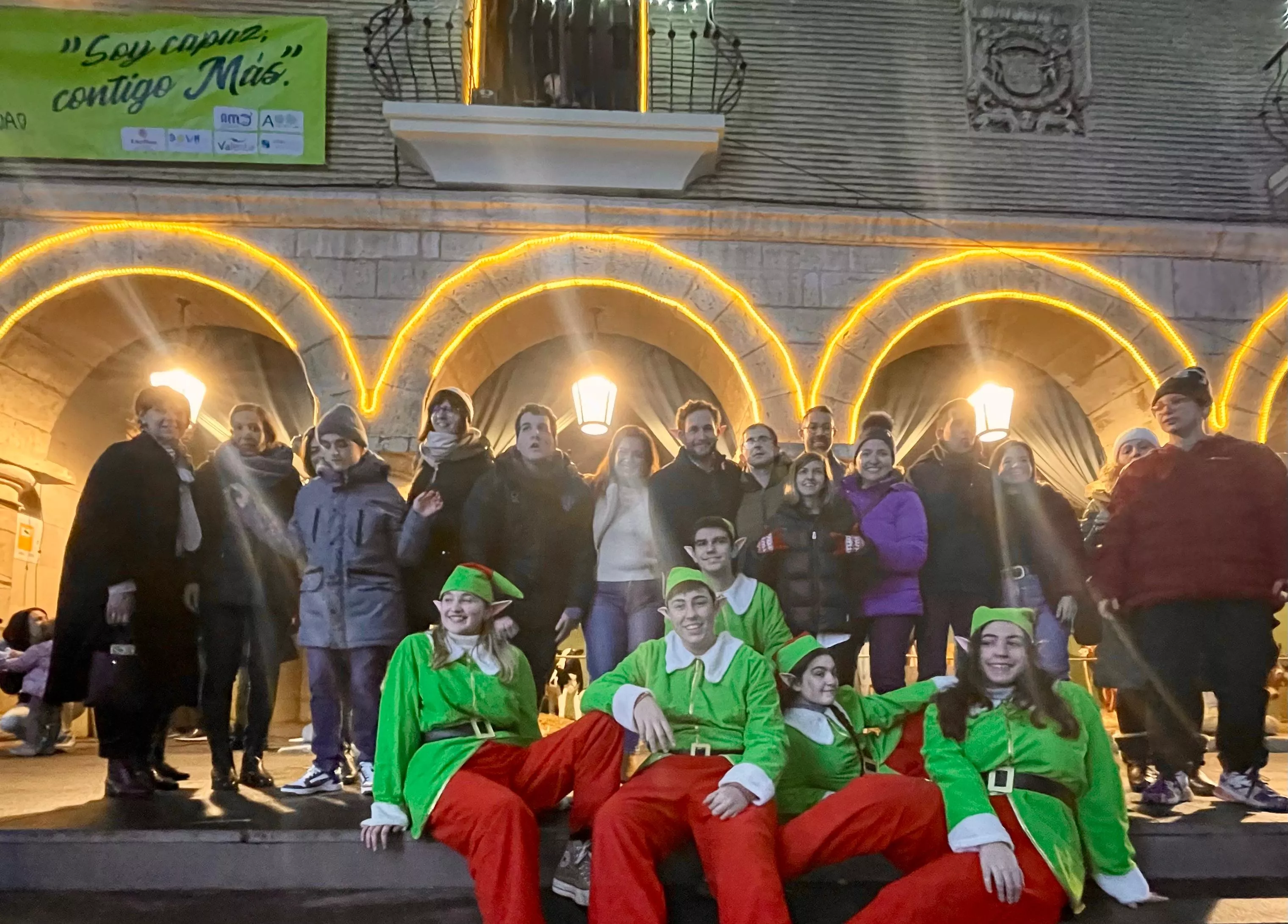 Encendido navideño en Monzón.