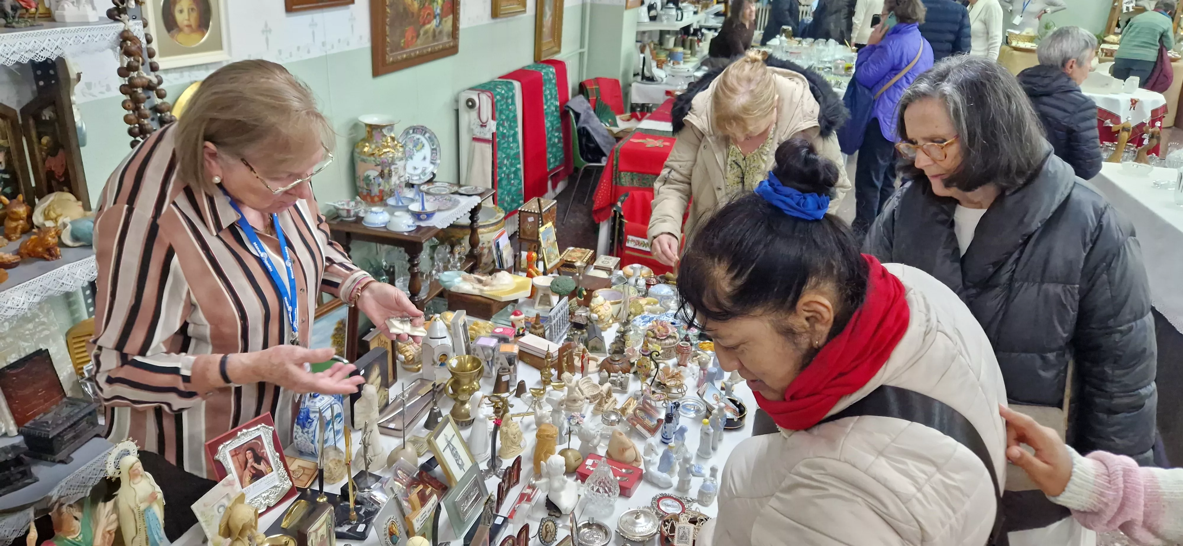 Rastrillo Solidario de Manos Unidas. Foto Myriam Martínez 