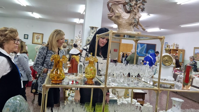 Rastrillo Solidario de Manos Unidas. Foto Myriam Martínez Rastrillo Solidario de Manos Unidas. Foto Myriam Martínez