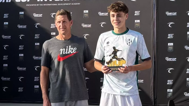 Rodrigo Villacampa, mejor jugador del torneo Rodrigo Villacampa, mejor jugador del torneo