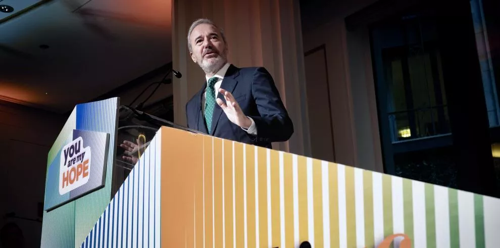 Jorge Azcón, político del año en los Premios Cambio 16 You Are My Hope. Foto Fabián Simón