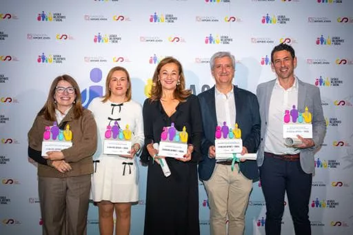 Premio al CEIP Katia Acín de Binéfar recibe el Premio al Mejor Proyecto de Promoción del Deporte Base y los Hábitos Saludables