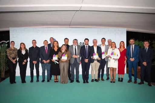 Premio al CEIP Katia Acín de Binéfar recibe el Premio al Mejor Proyecto de Promoción del Deporte Base y los Hábitos Saludables