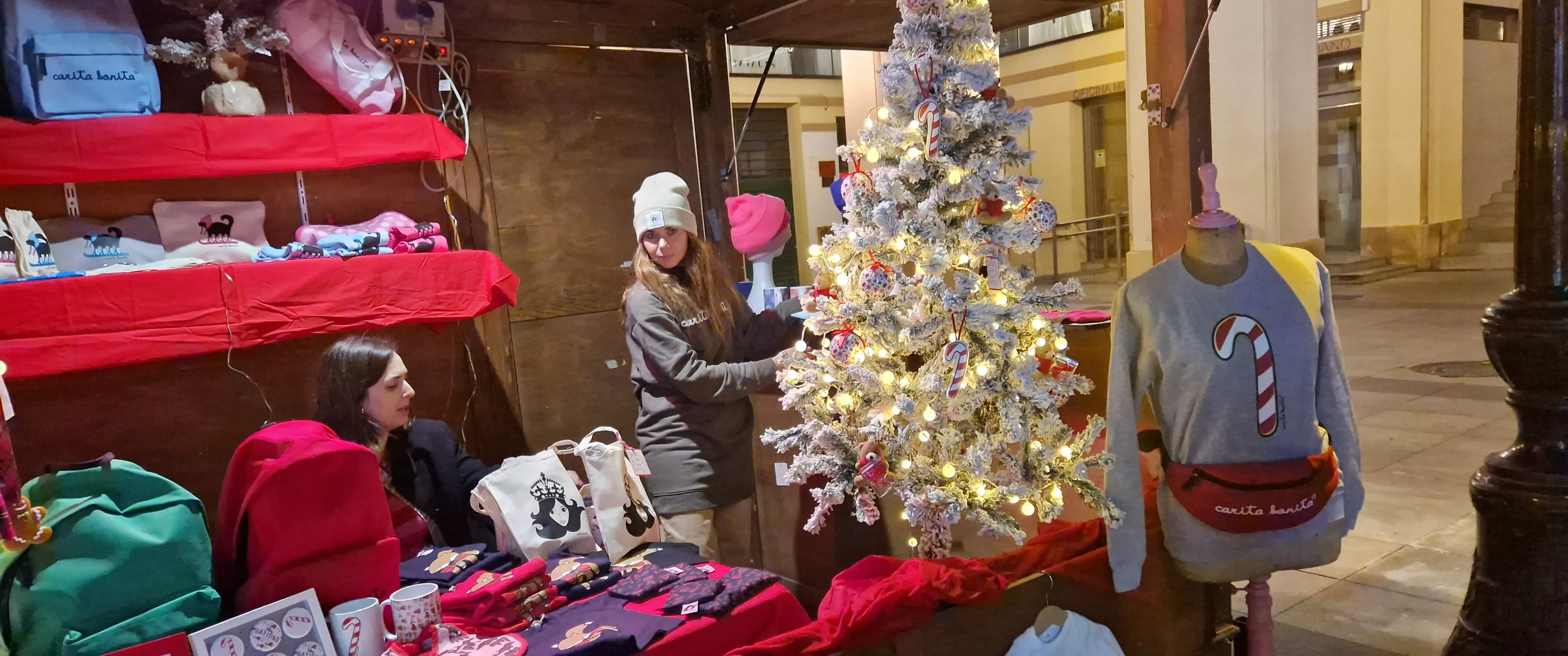 Apertura del Mercado de Navidad 2024. Foto Myriam Martínez 