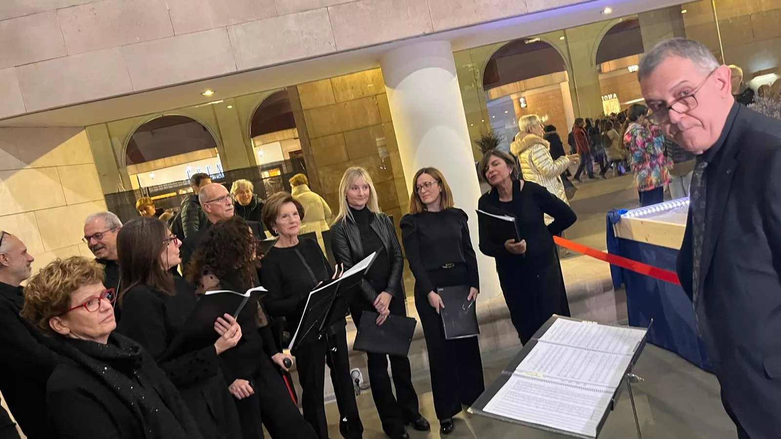 Inauguración del Nacimiento de la Asociación Belenista Oscense en la DPH. Foto Mercedes Manterola