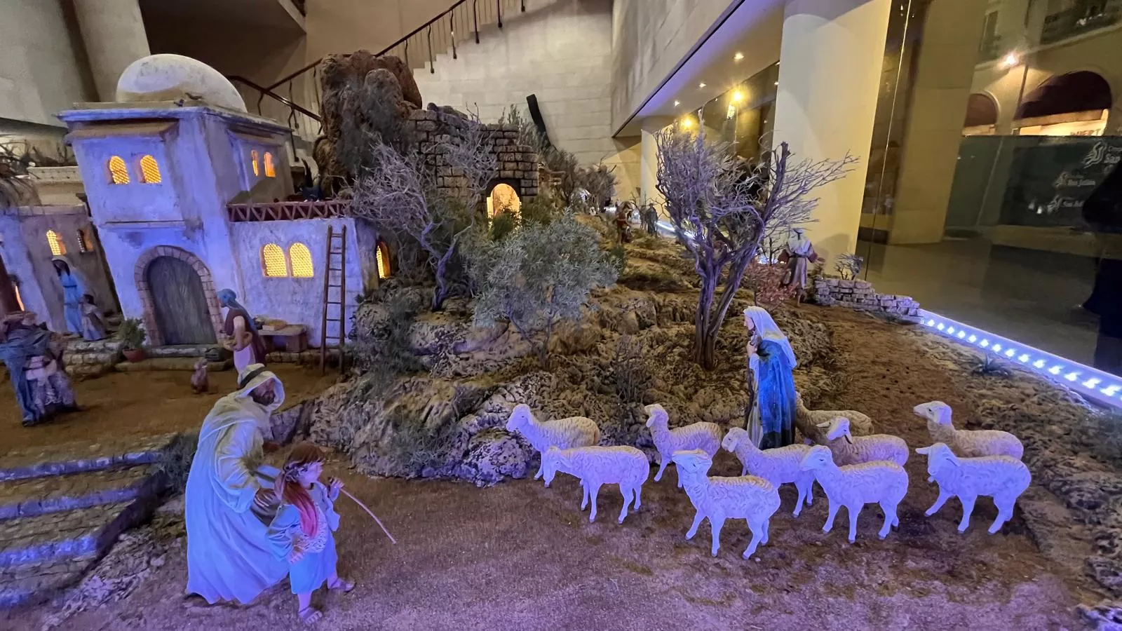 Inauguración del Nacimiento de la Asociación Belenista Oscense en la DPH. Foto Mercedes Manterola