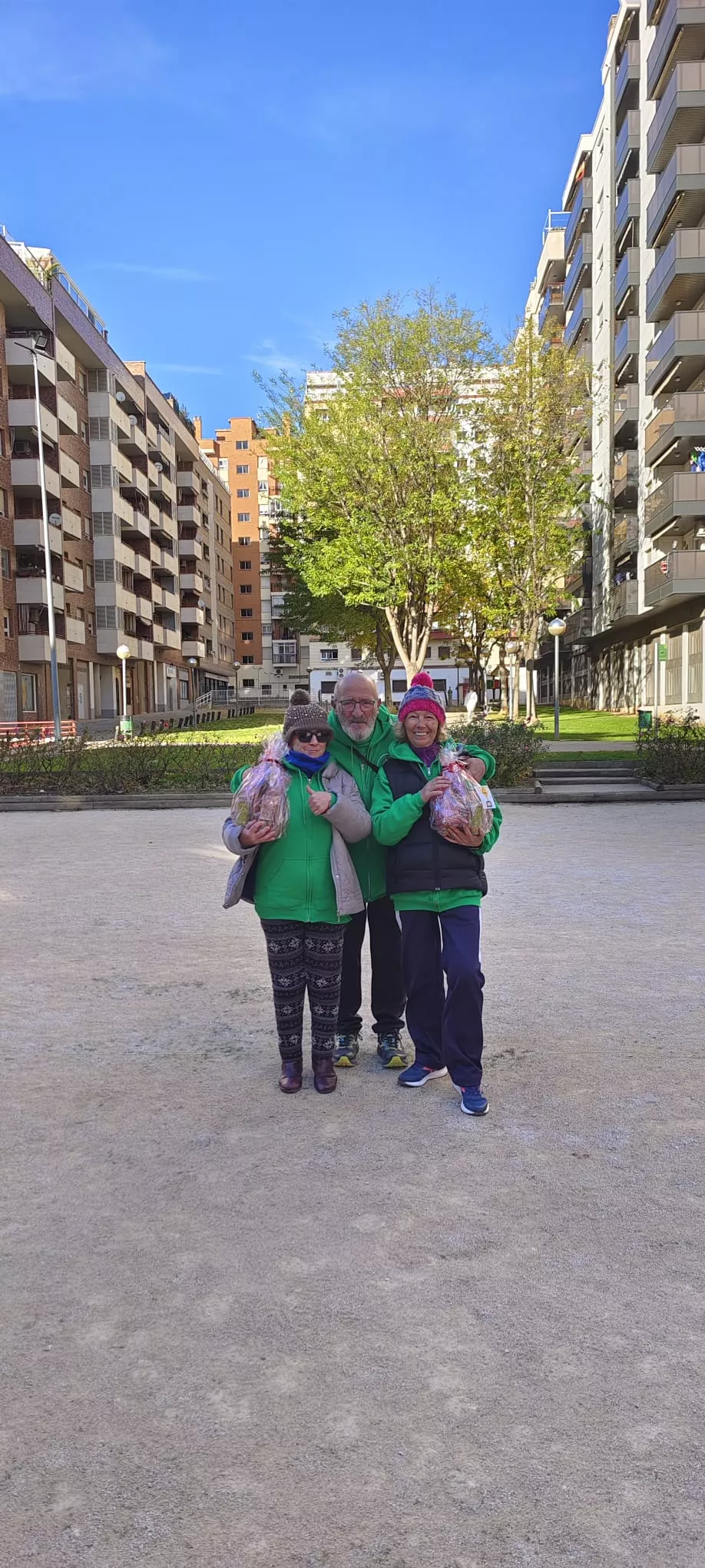 Carmen Cáceres y Teresa Escartín, cuartos