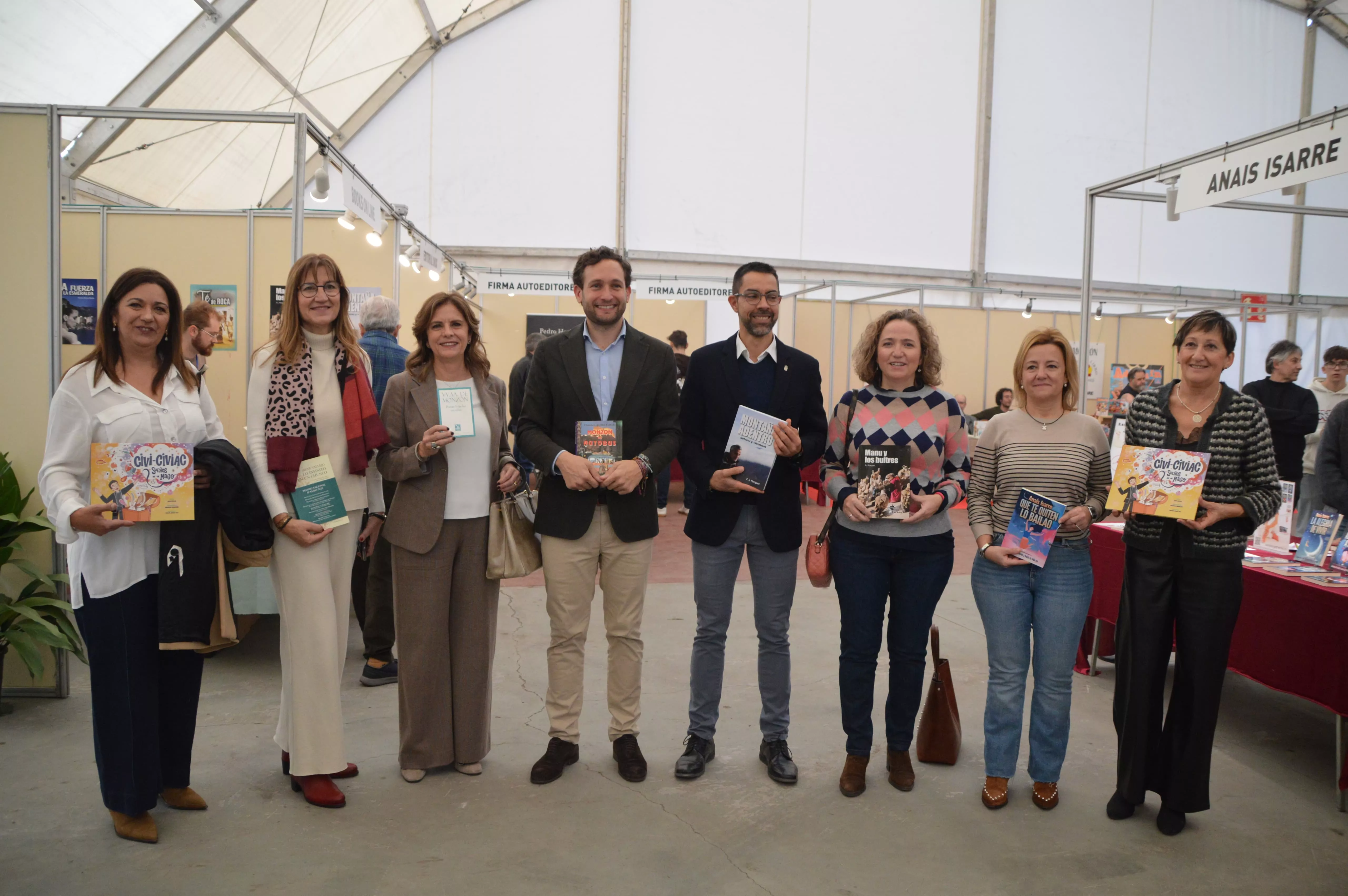 Apertura en Monzón de la Feria del Libro Aragonés 2024.