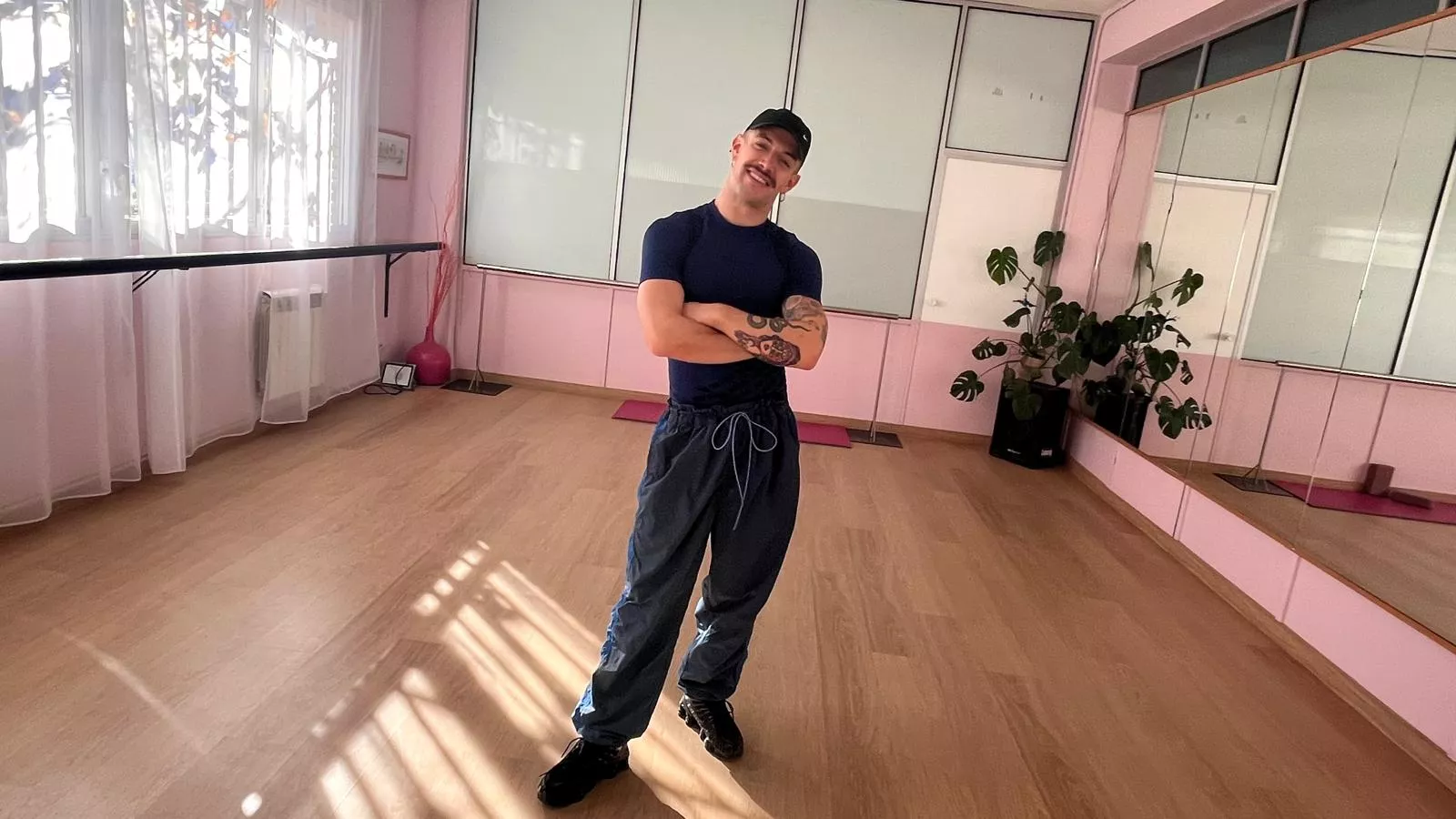 Participantes en el tercer Cupra Dance Camp en Espacio Danza de Huesca. Foto Mercedes Manterola