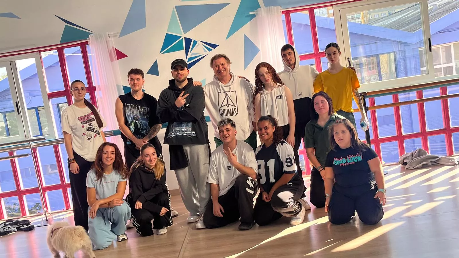 Participantes en el tercer Cupra Dance Camp en Espacio Danza de Huesca. Foto Mercedes Manterola