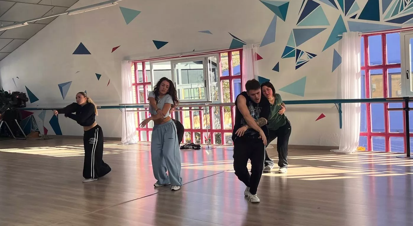 Participantes en el tercer Cupra Dance Camp en Espacio Danza de Huesca. Foto Mercedes Manterola