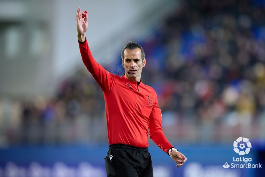 d93d562cbca1912a355bbc46fb06ec8d