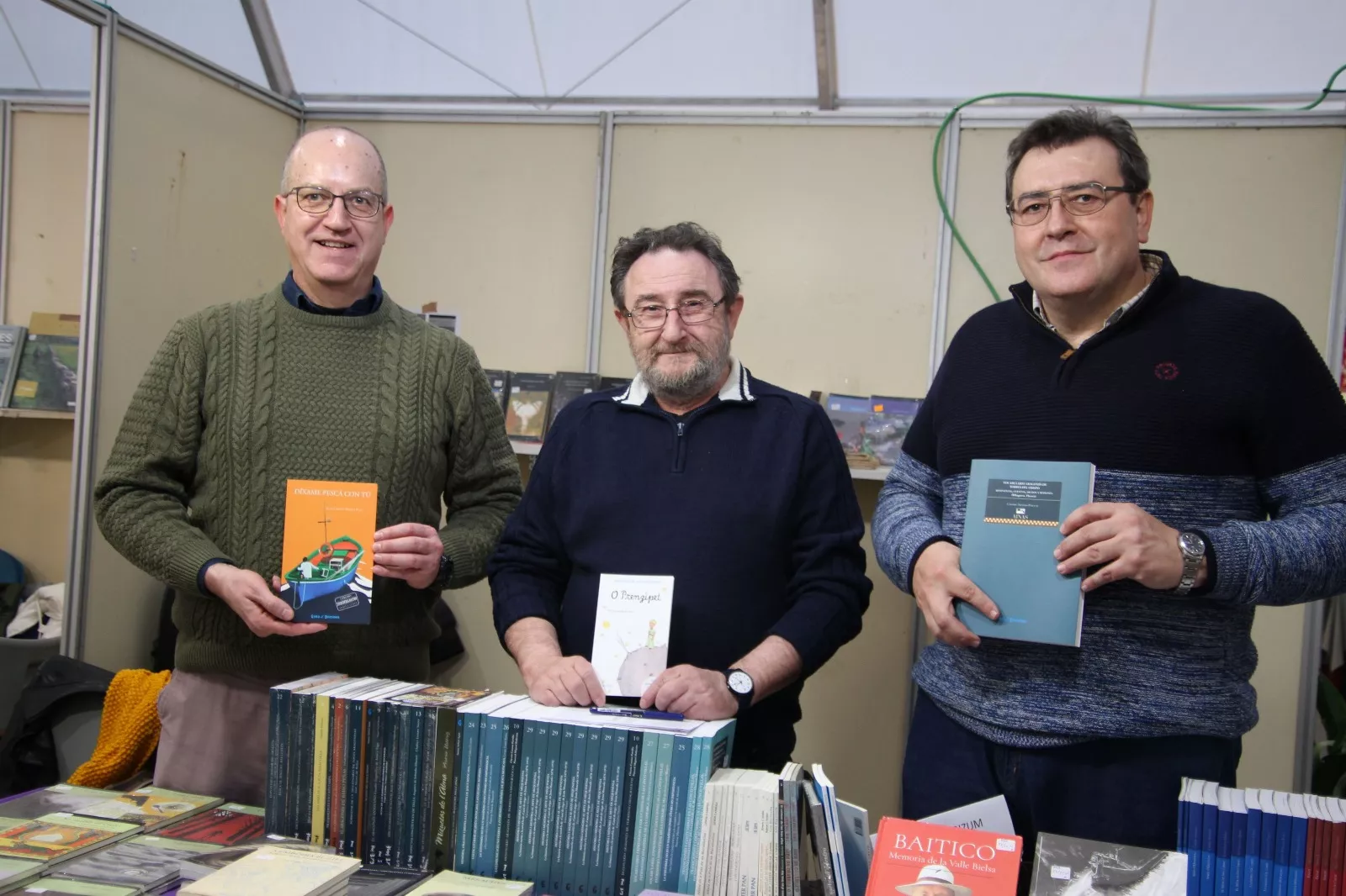 Apertura en Monzón de la Feria del Libro Aragonés 2024. Foto Carlos Neofato
