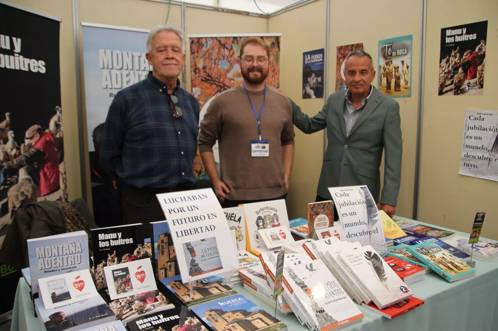 Apertura en Monzón de la Feria del Libro Aragonés 2024. Foto Carlos Neofato