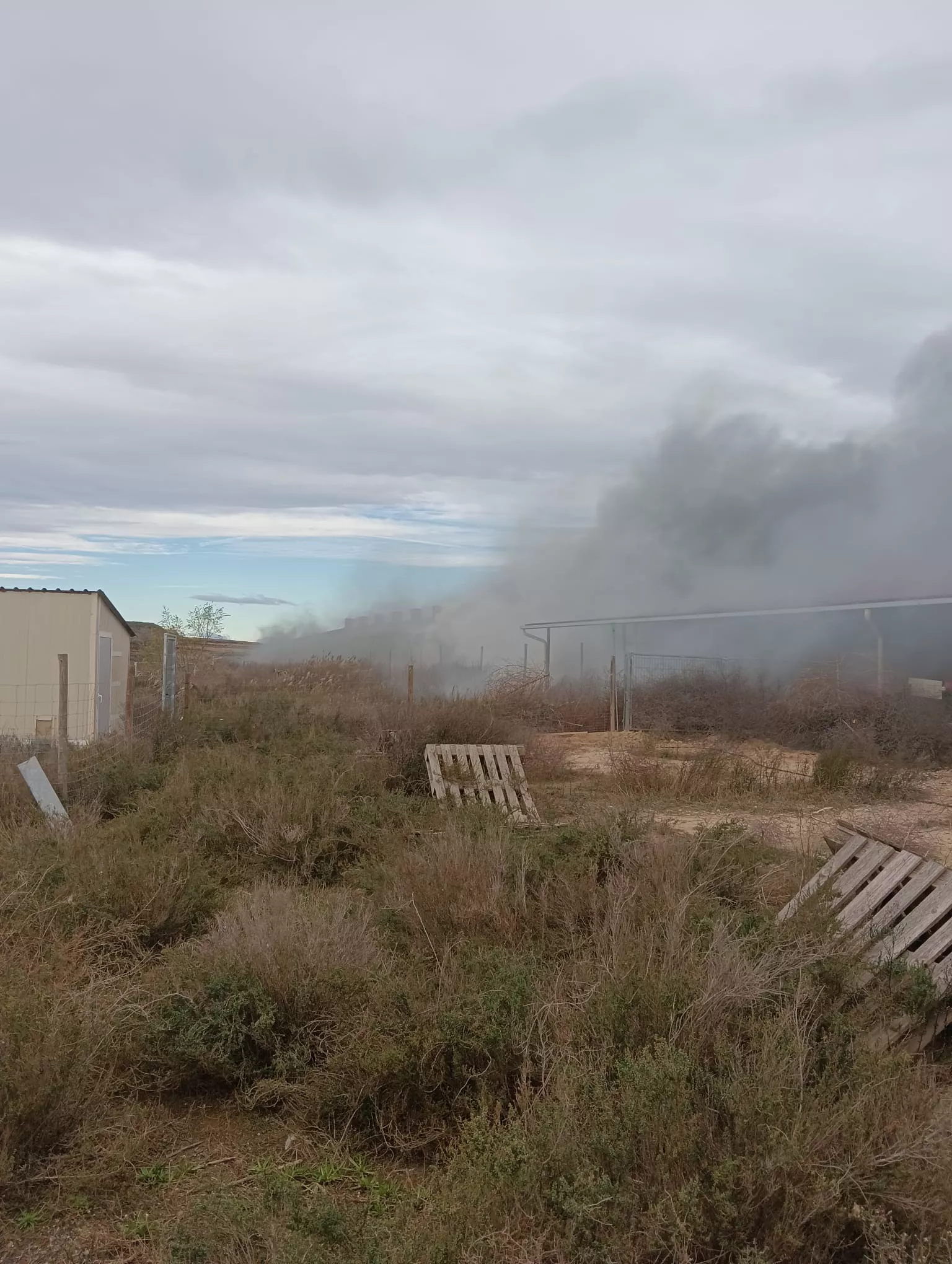 Incendio en Corral de Monegros de Grañén Incendio en Corral de Monegros de Grañén