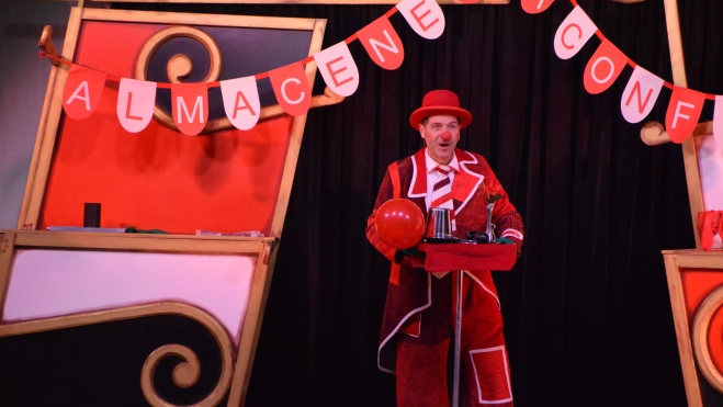 Actuación de Civi Civiac en la Feria del Libro Aragonés 2024 de Monzón. Actuación de Civi Civiac en la Feria del Libro Aragonés 2024 de Monzón.