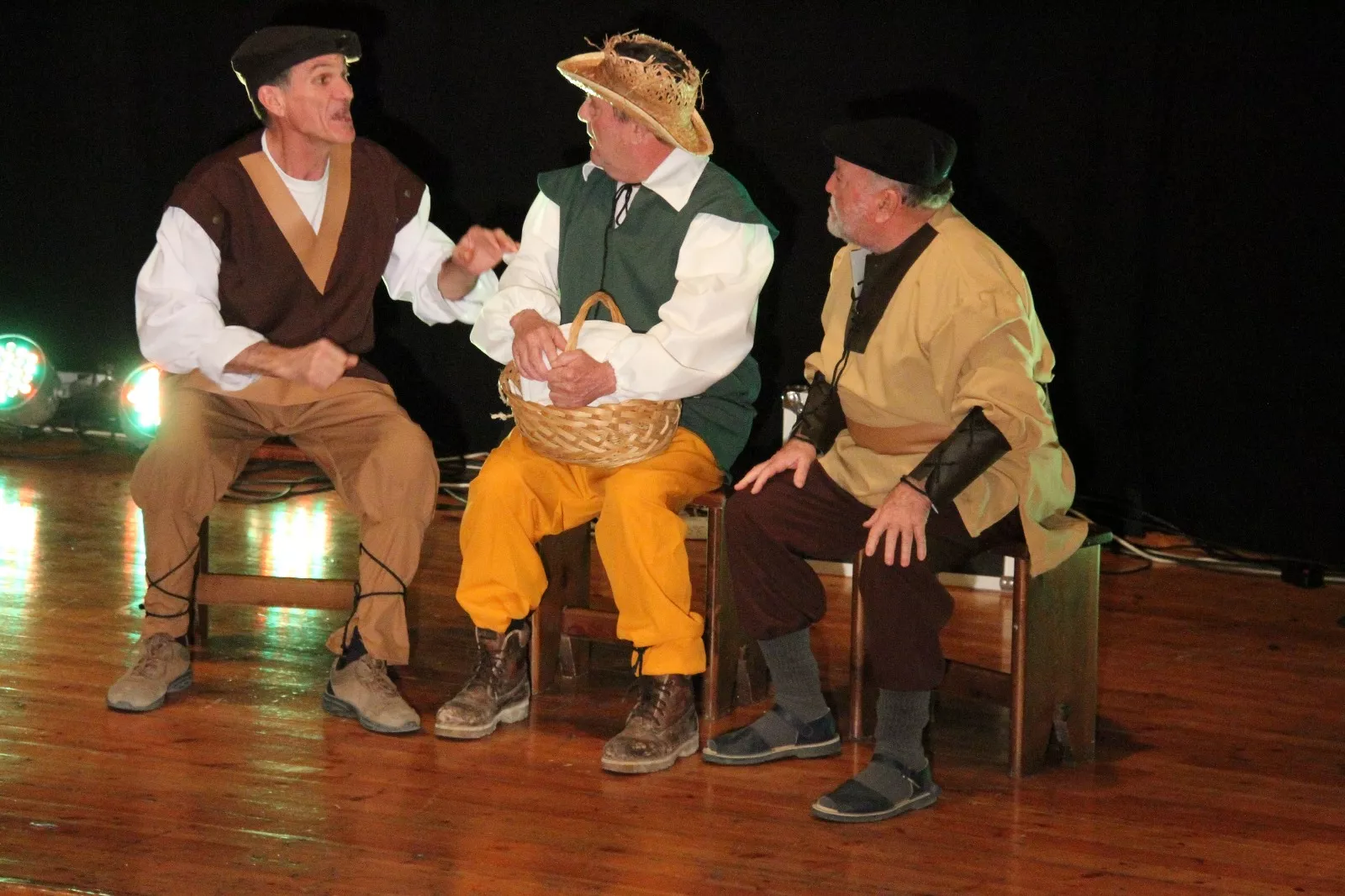 Primera Gala de artistas locales de Robres. Foto Carlos Neofato