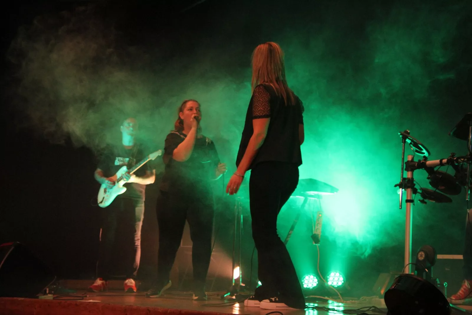 Primera Gala de artistas locales de Robres. Foto Carlos Neofato