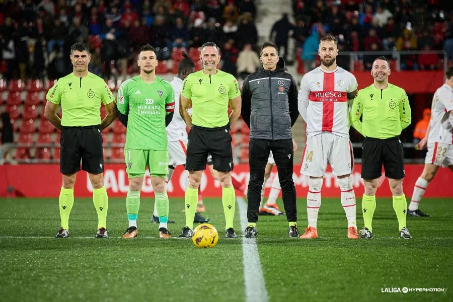 Orellana Cid dirigió el Mirandés 0-3 Huesca del curso pasado. Foto: LaLiga