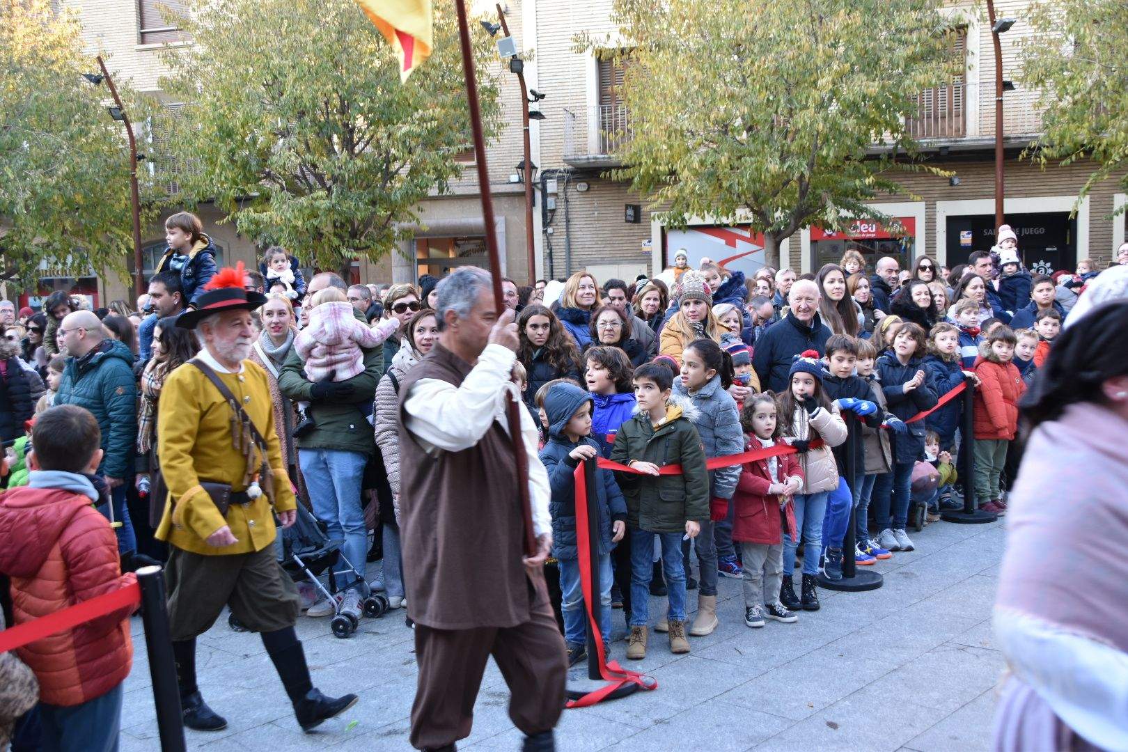Imágenes de la fiesta de Santa Bárbara de Monzón en torno al Bautizo del Alcalde 