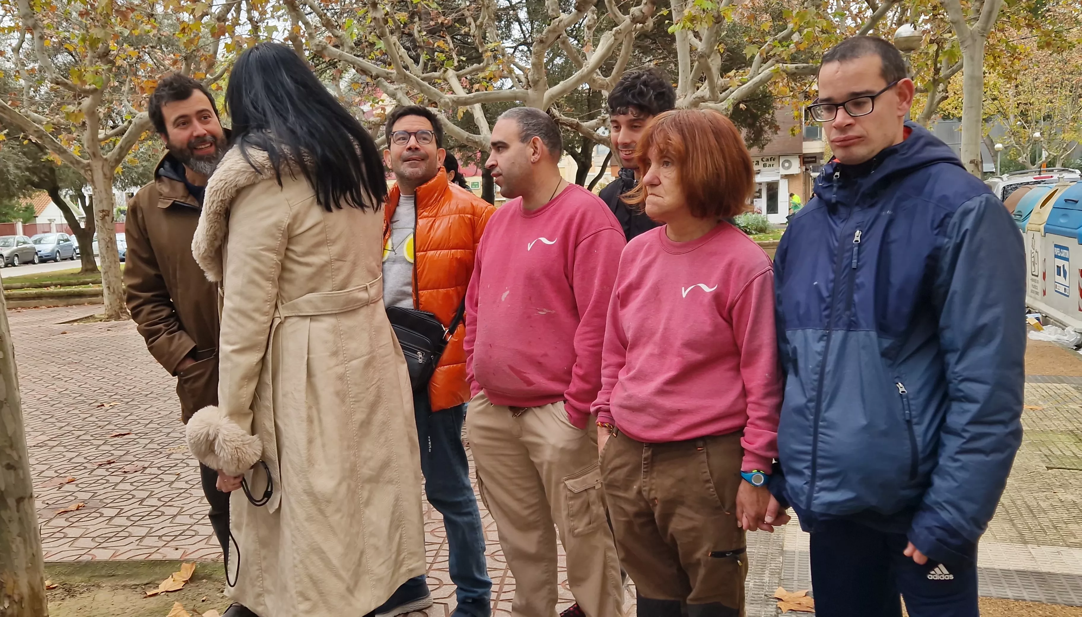 Presentación de los abetos navideños decorados por Cadis Huesca. Foto Myriam Martínez