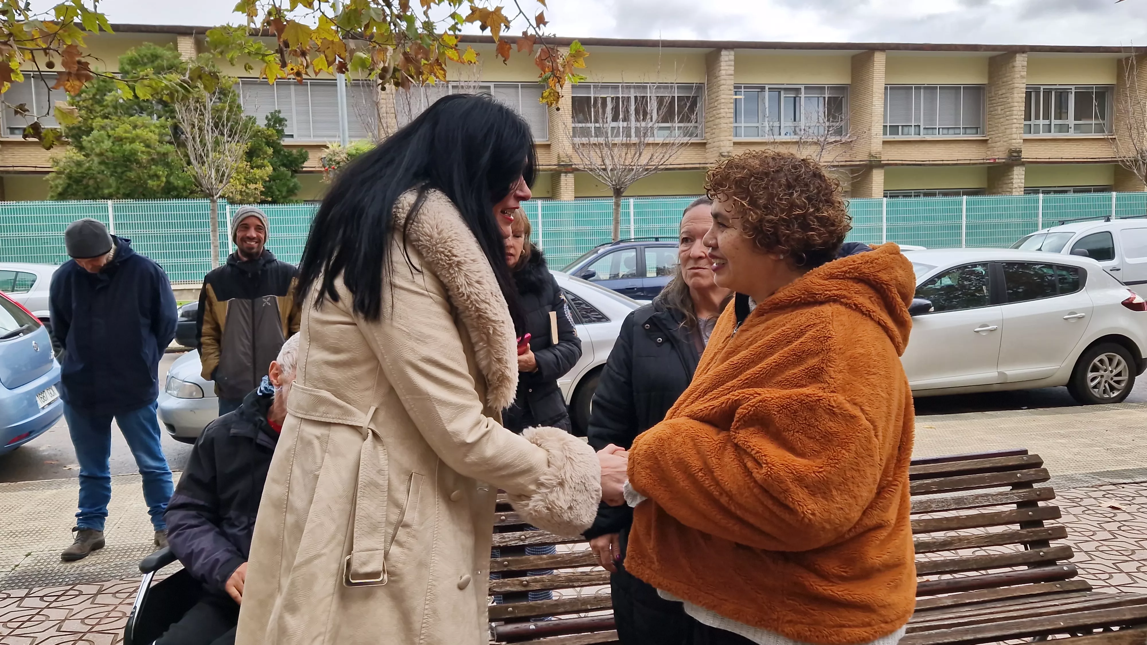 Presentación de los abetos navideños decorados por Cadis Huesca. Foto Myriam Martínez