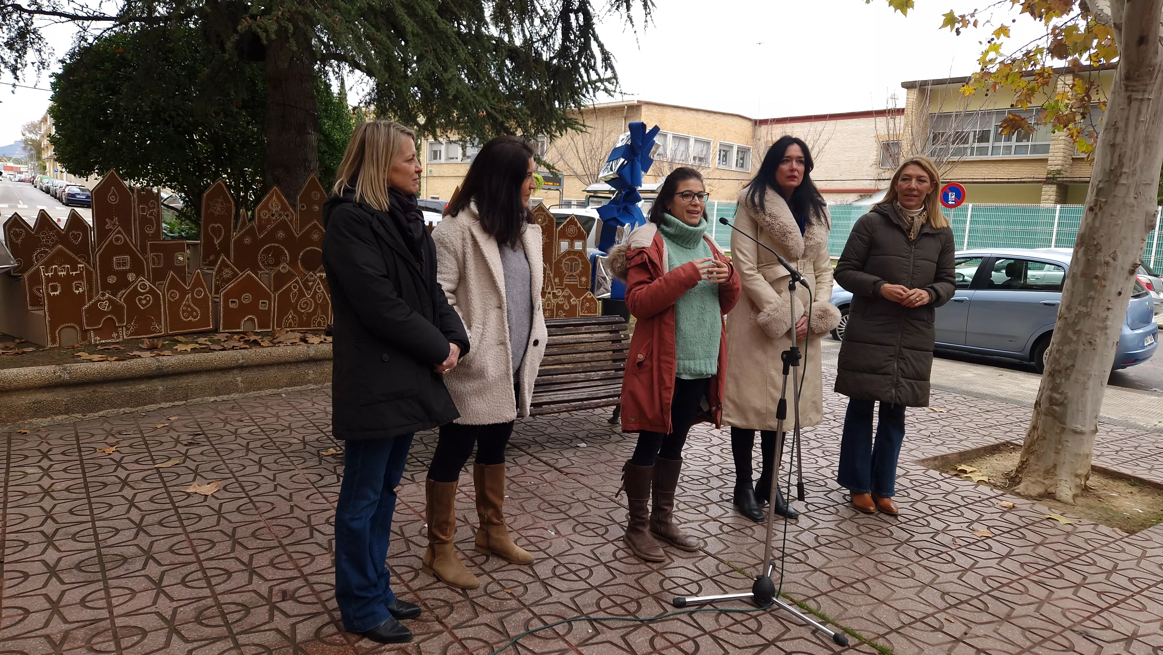 Tere Sempere, artista que ha dirigido los talleres de decoración. Foto Myriam Martínez