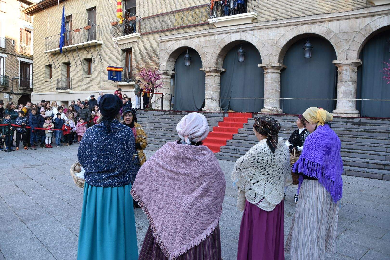 Imágenes de la fiesta de Santa Bárbara de Monzón en torno al Bautizo del Alcalde 