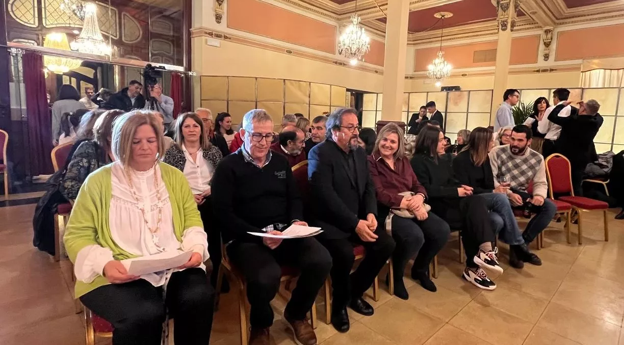 Brindis Solidario de la Asociación de Comerciantes de Huesca. Foto Mercedes Manterola