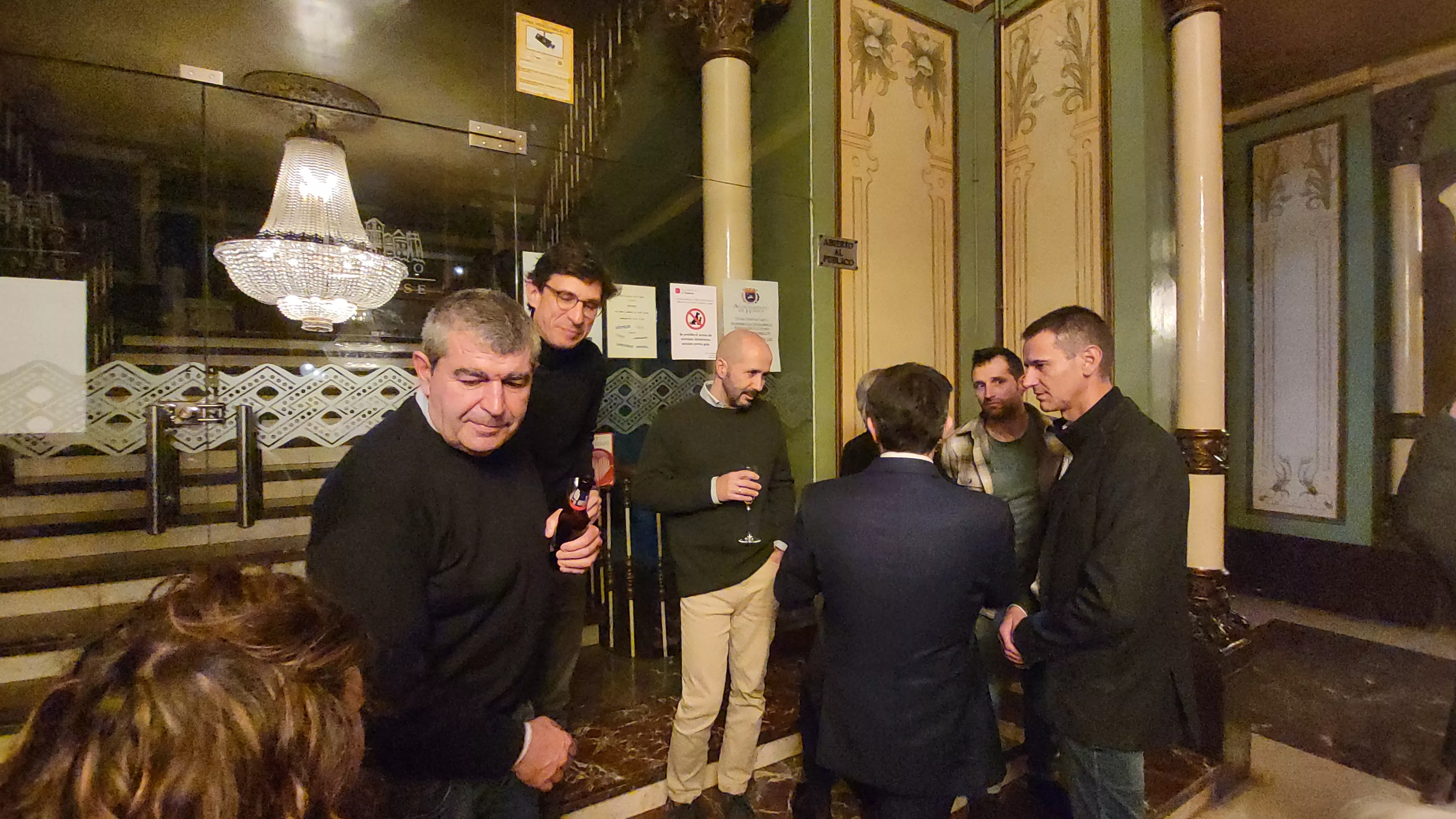 Brindis Solidario de la Asociación de Comerciantes de Huesca. Foto Mercedes Manterola