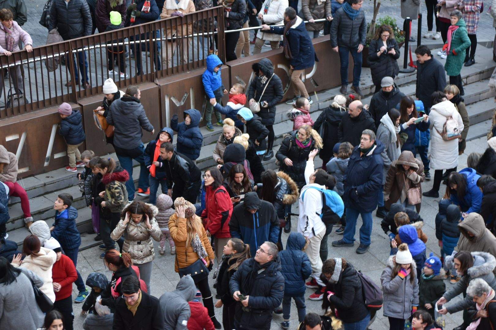 Imágenes de la fiesta de Santa Bárbara de Monzón en torno al Bautizo del Alcalde 