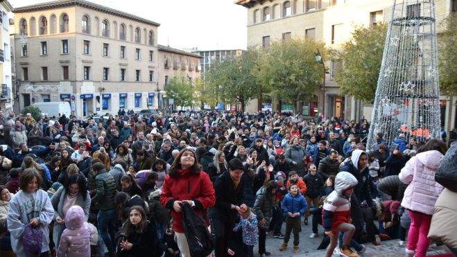 Imágenes de la fiesta de Santa Bárbara de Monzón en torno al Bautizo del Alcalde 
