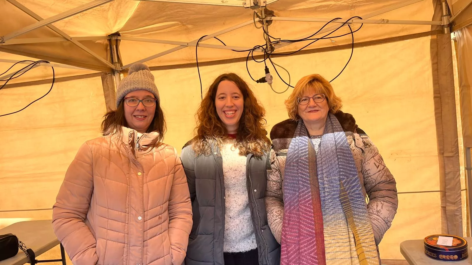 Aodem, en la reciente Feria Solidaria de Navidad de Huesca. Foto Mercedes Manterola